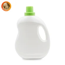 Impressão em tela de garrafas de detergente líquido de forma concentrada